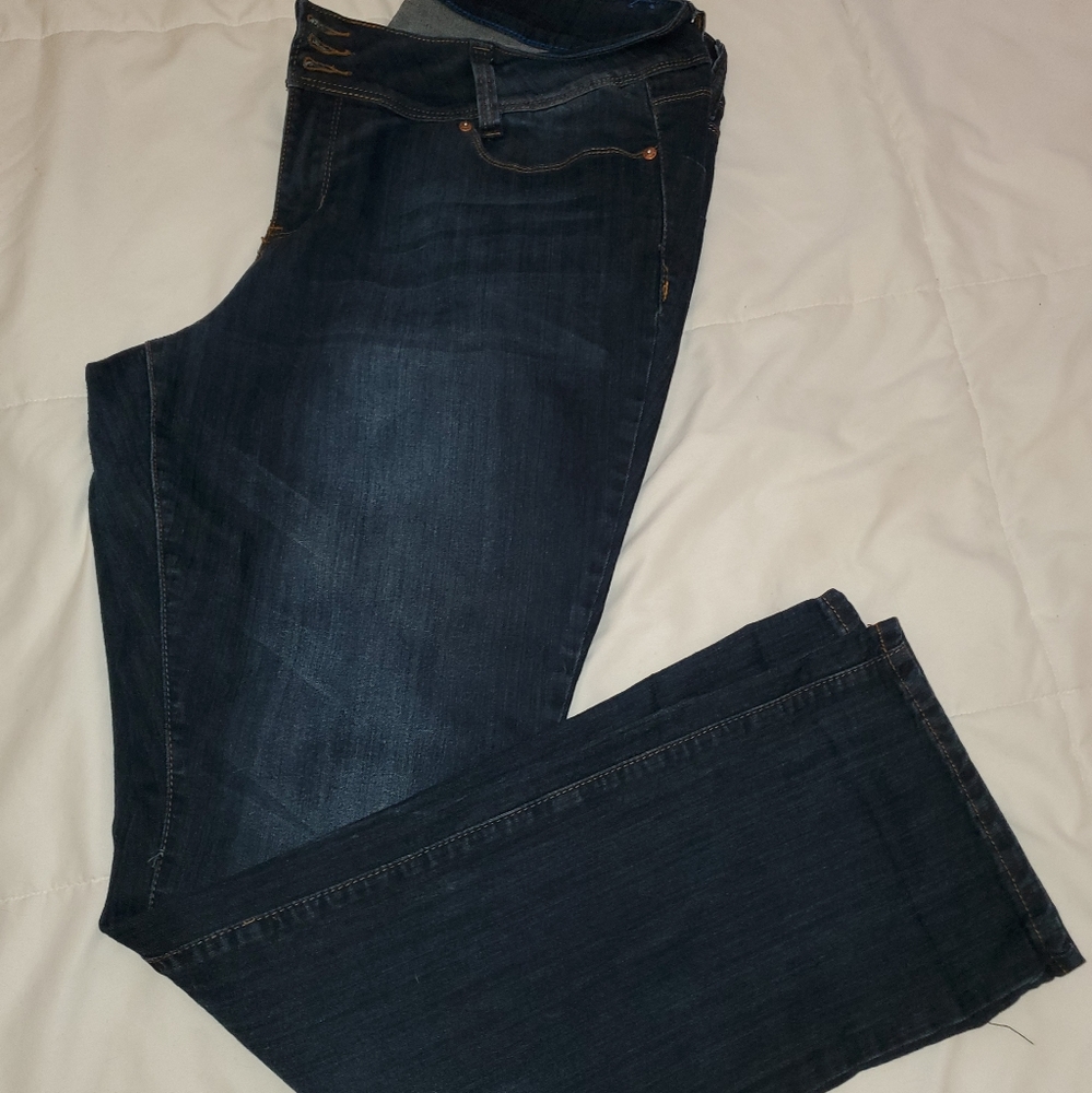 Boot cut jeans